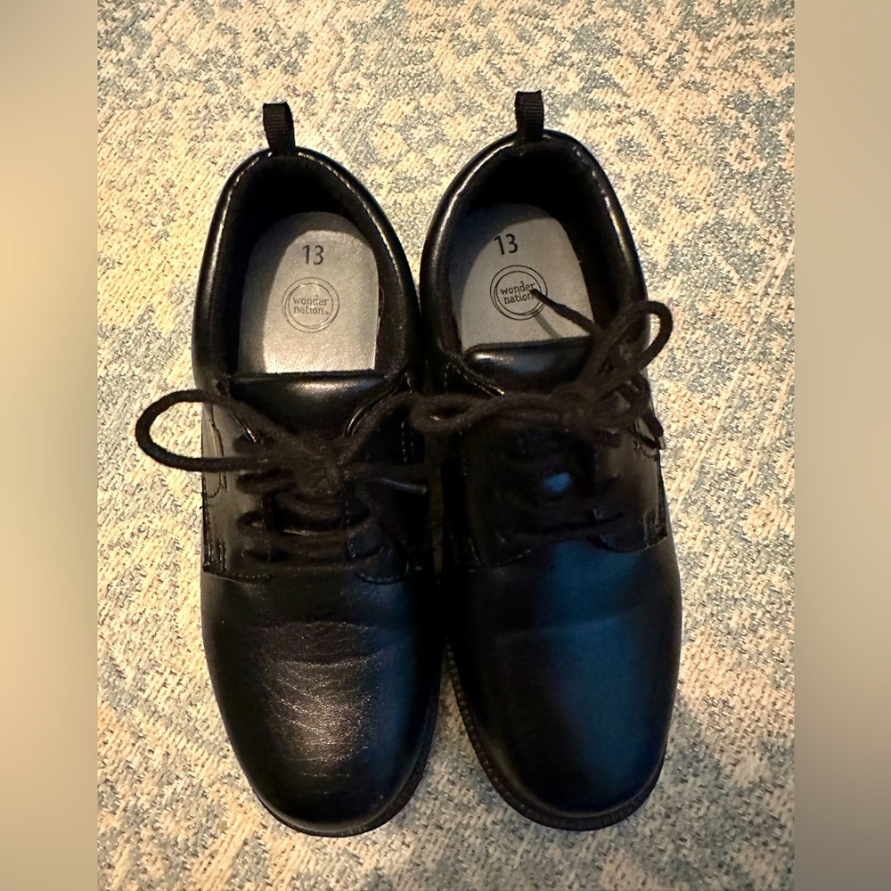 Wonderwink black dress boys/kids shoe!